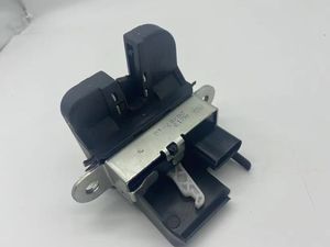 ตัวล็อคฝาท้ายรถสำหรับ VW Golf MK5 MK6 Touran สำหรับ Passat B6 B7 5ND827505 5ND 827โปโล505 Mo - Product Image 4