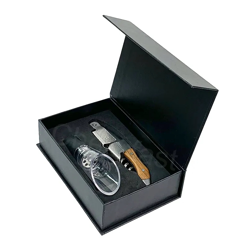 Ensemble magnétique noir de boîte-cadeau et de verseur