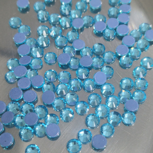 Zk Bán Buôn Chất Lượng Cao Thermosetting Glass Rhinestone Pha Lê Phẳng Trở Lại Strass Đá DIY Quần Áo Trang Trí T-Shirt - Product Image 2