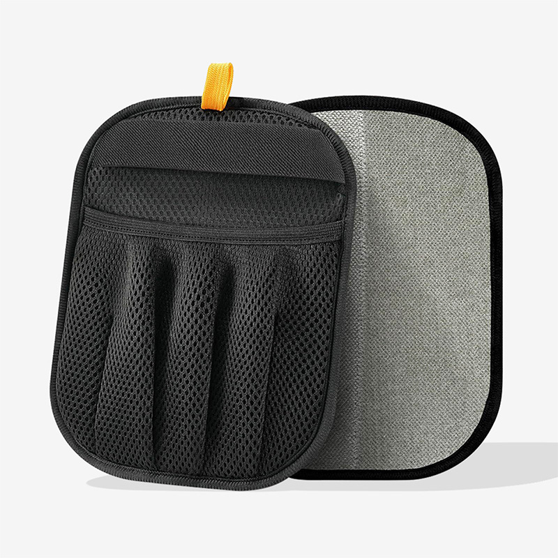 Gants à cinq doigts