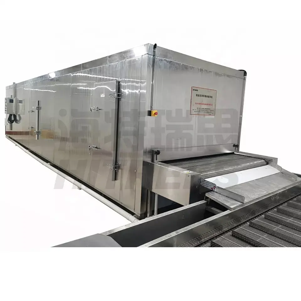 Congelador de túnel industrial IQF con correa de malla pequeña para línea de producción de papas fritas congeladas