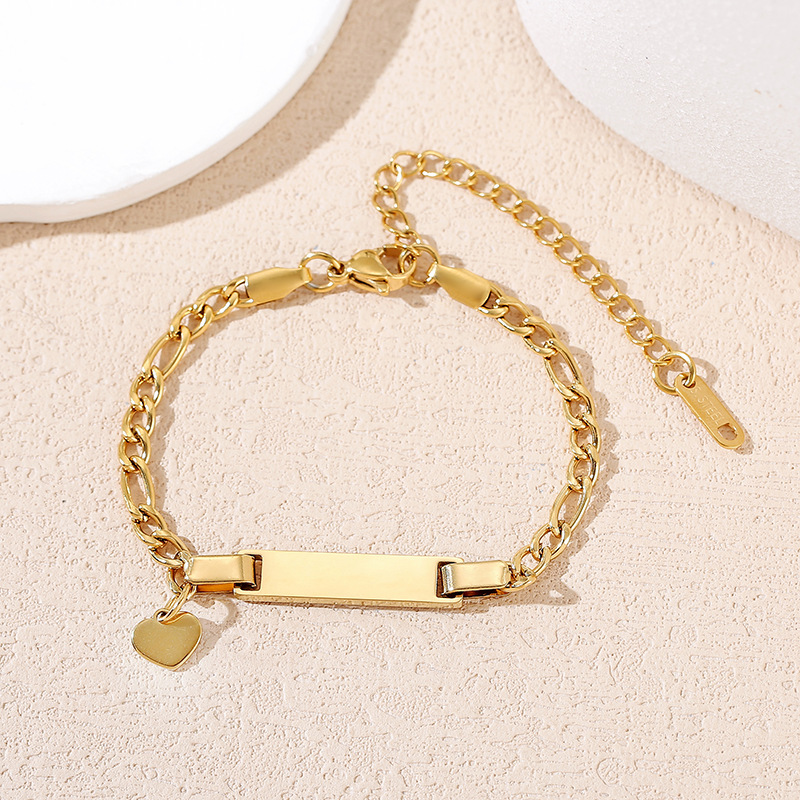 Gold Childrens bracelet small heart
