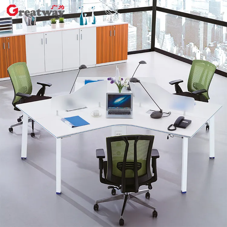 Ufficio moderno design del tavolo di partizione dello schermo 120 gradi modular 3 persona mobili per ufficio workstation