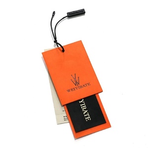 Cartón blanco Textura única Ropa personalizada Etiquetas colgantes Swing Tag Diseño simple con cuerdas gratis - Product Image 5
