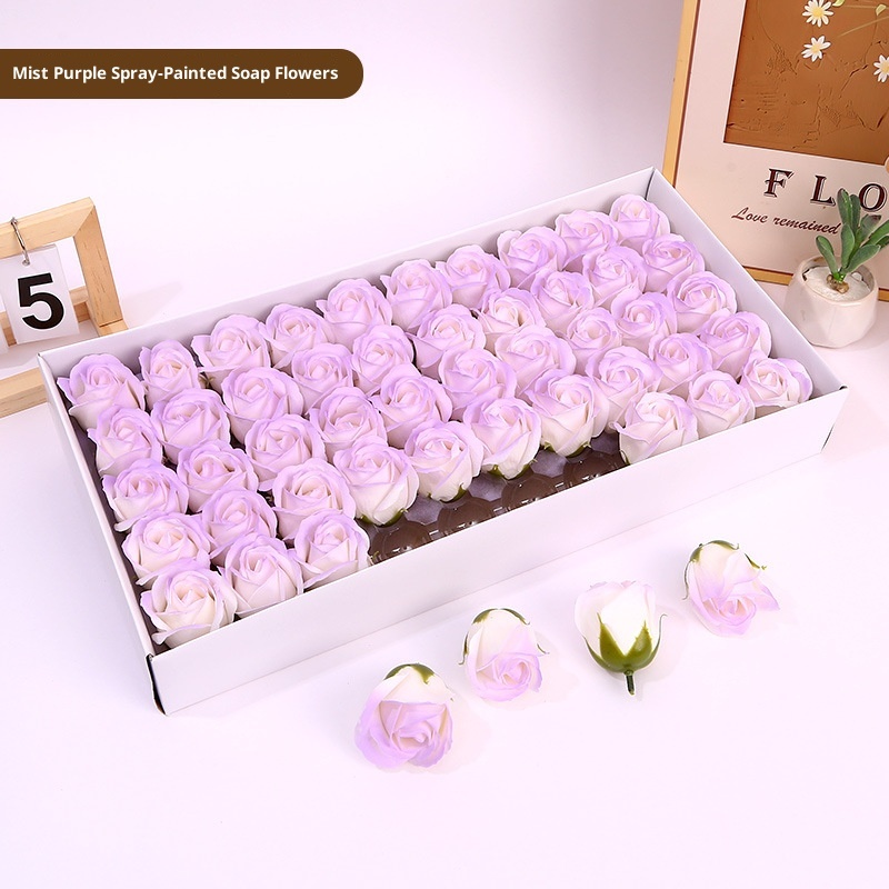 Fleurs de savon peintes en spray MistPurple