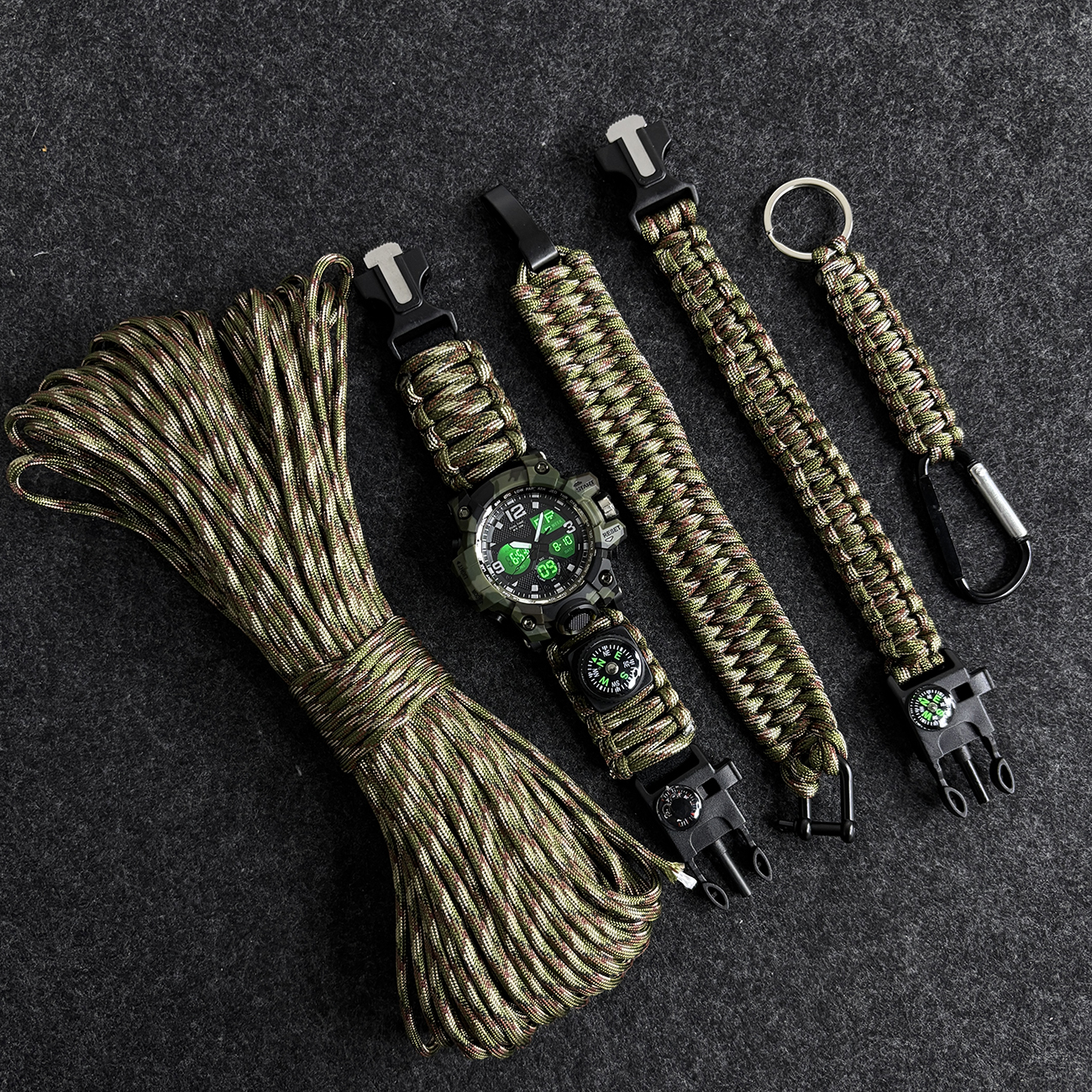 827-1Ensemble 5 pièces vert camouflage