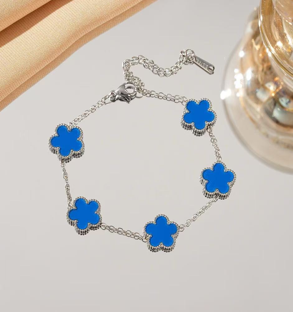Blu acciaio