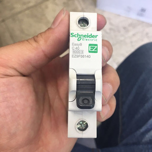 Disyuntor en miniatura de alta calidad, 1 polo, 40A, Easy9, mcb, precio bajo - Product Image 1