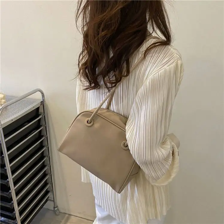 Atacado Pu Couro Simples Shell-shaped Bolsas Pure Color Underarm Bags Mulheres Moda Mini Tote Sacos De Ombro