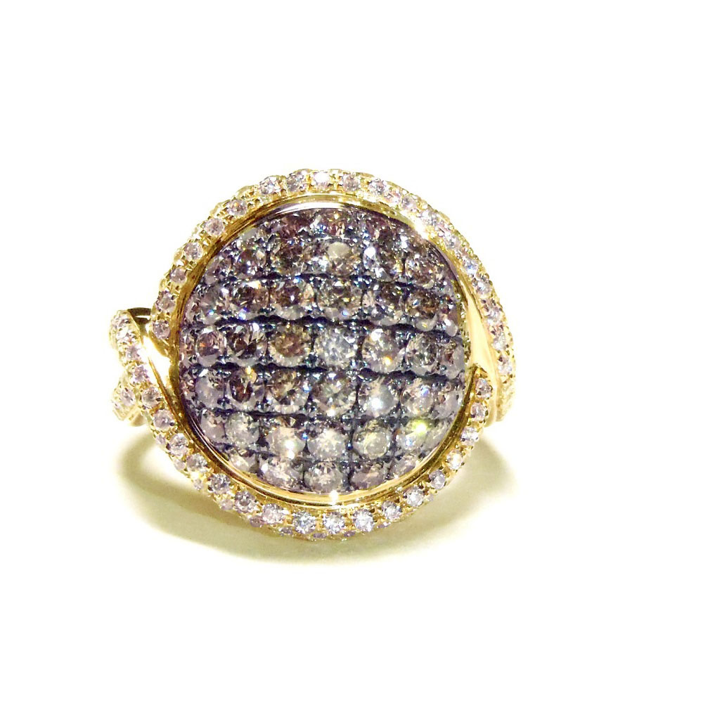 สีเหลือง