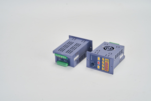 Convertidor de frecuencia trifásico de 220V de tamaño pequeño, Unidad de frecuencia Variable Simple para Control de Motor de CA VFD - Product Image 6