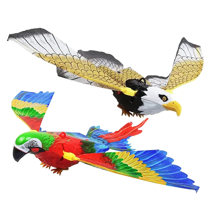 China Wholesale Flying Bird Cat Toy Interactive Cat Toy Automatic Electric Hanging Electric Eagle Parrot Toys