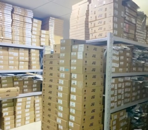 Mới và độc đáo MT40A2G4SA-062E:E <span class=keywords><strong>8GB</strong></span> DDR4 SDRAM 2gx4 3200Mbps 1.2V FBGA-78 tốc độ cao Bộ nhớ IC MT40A2G4SA-062E mt40a2g4sa - Product Image 6