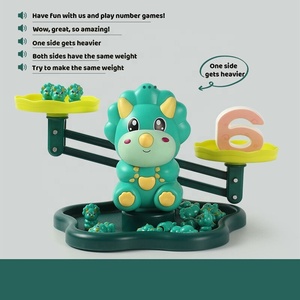 Balanza con contador de voz de dinosaurio Montessori, juego de aprendizaje de números educativos con 30 tarjetas aritméticas - Product Image 4