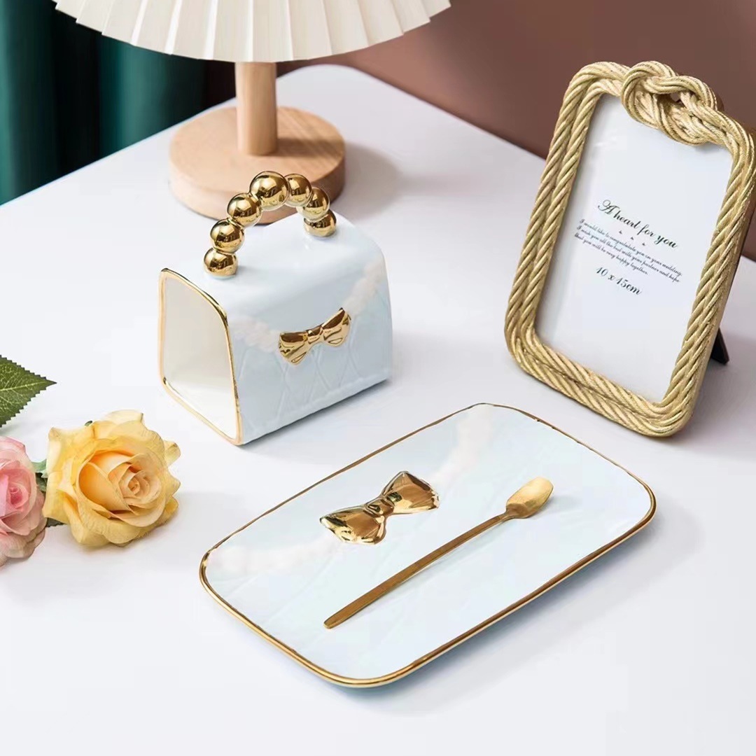 ฟ้าคราม