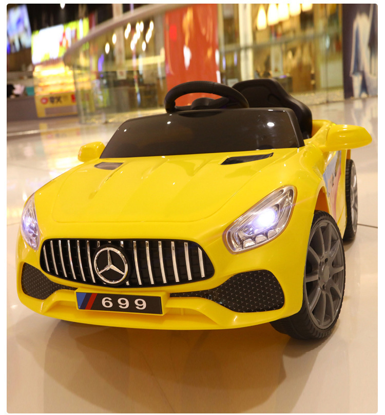 Giallo - doppia trazione 6V7 + sedile in plastica + ruote in plastica