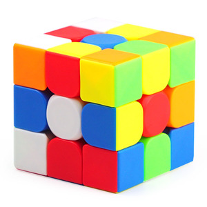 QIYI Warrior S Magic Cube 3x3 สําหรับของเล่นเพื่อการศึกษาเด็กความเร็ว Cube ปรับแต่งโลโก้กล่องพลาสติกอยู่ไม่สุขของเล่น - Product Image 1