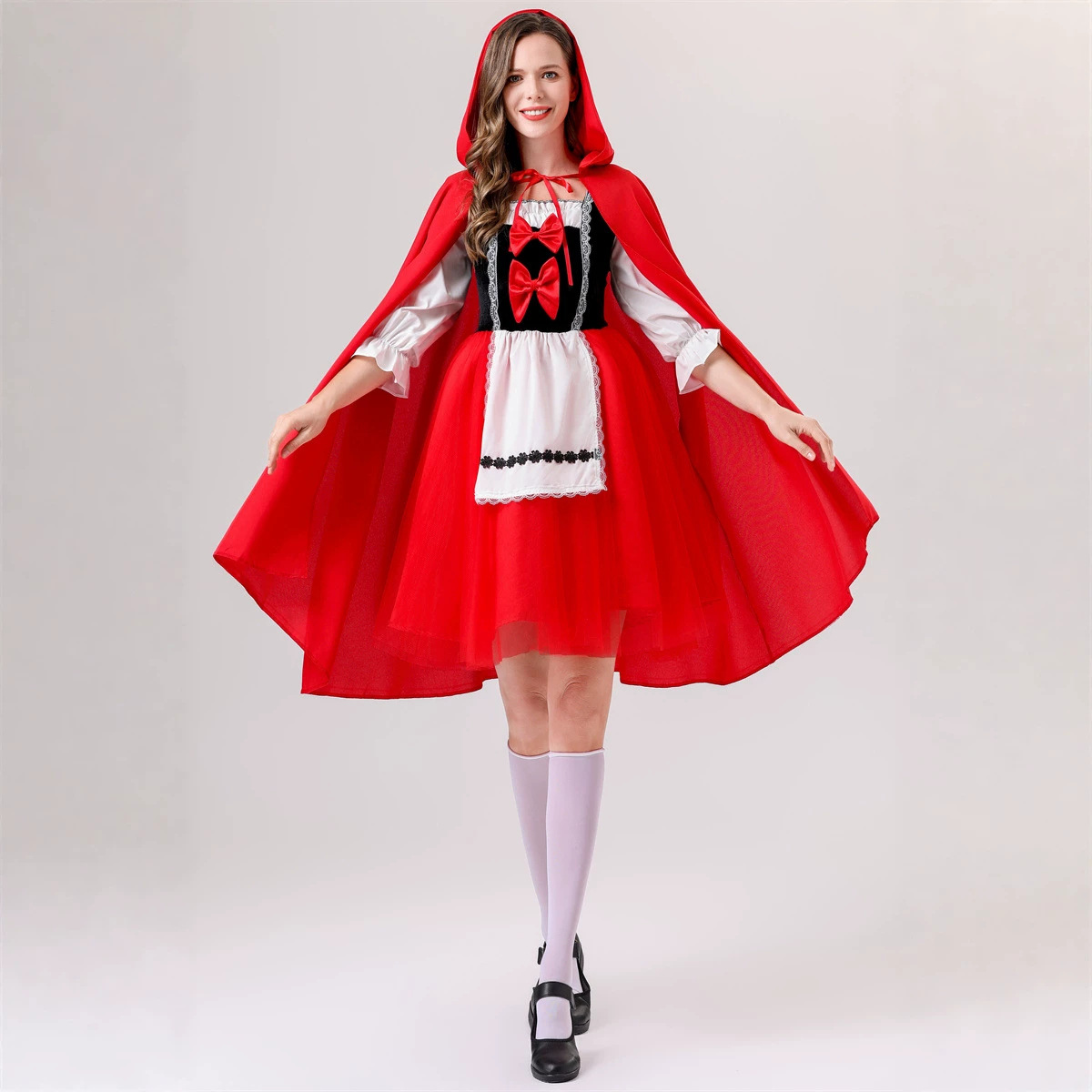 Adulte rouge (robe + cape)
