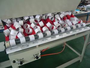 Papierkern-Lade-und Entlade maschine für Bopp-Band, Bopp-Band-Papierkern-Lade maschine, HB-105 Kern lader