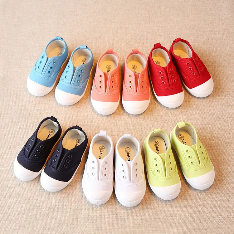 Chaussures de printemps et d'été pour bébés garçons et filles de 1 à 3 ans, sandales blanches en toile, couleur bonbon, vente en gros, nouvelle collection