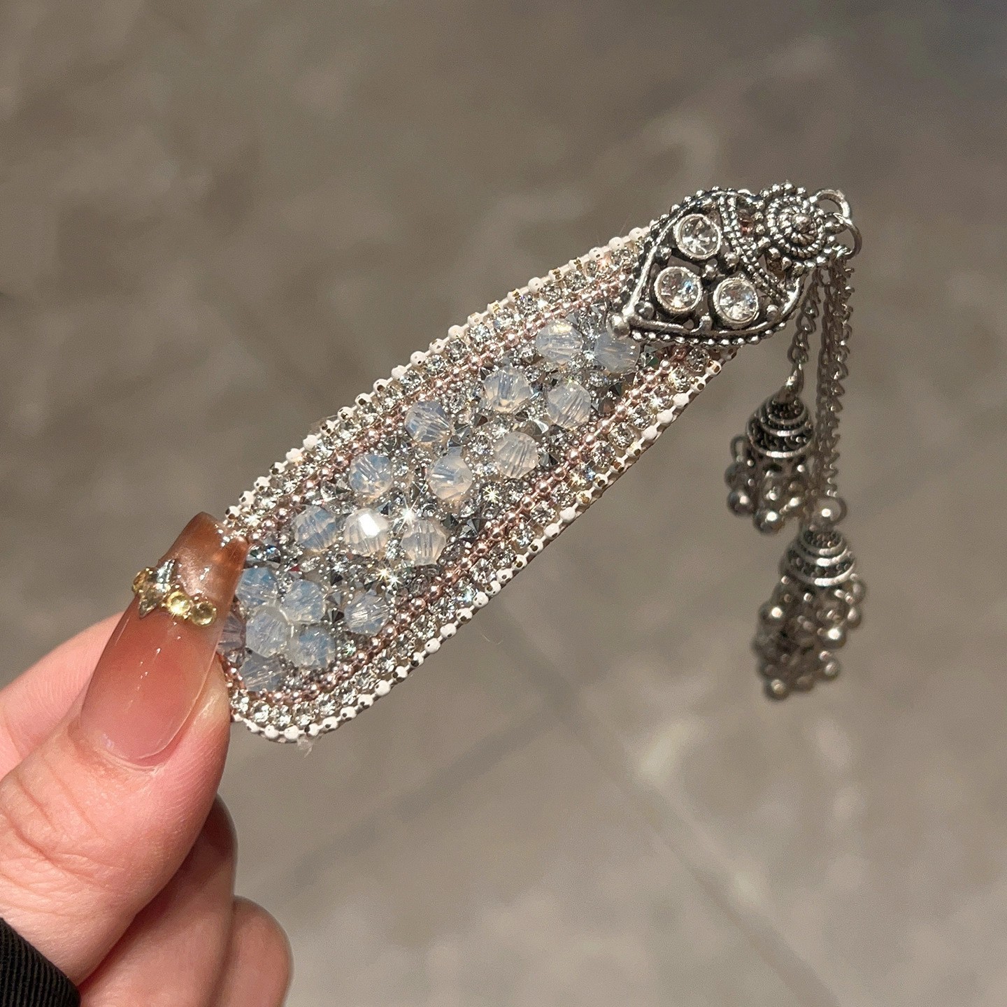 Clip bb cloche diamant argenté