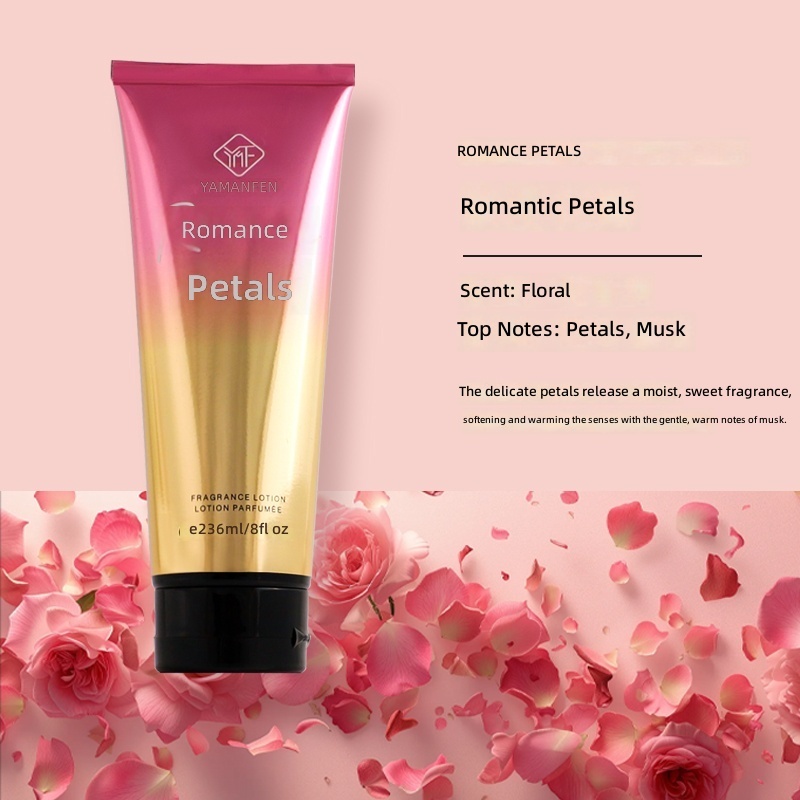 PÉTALES ROMANTIQUES
