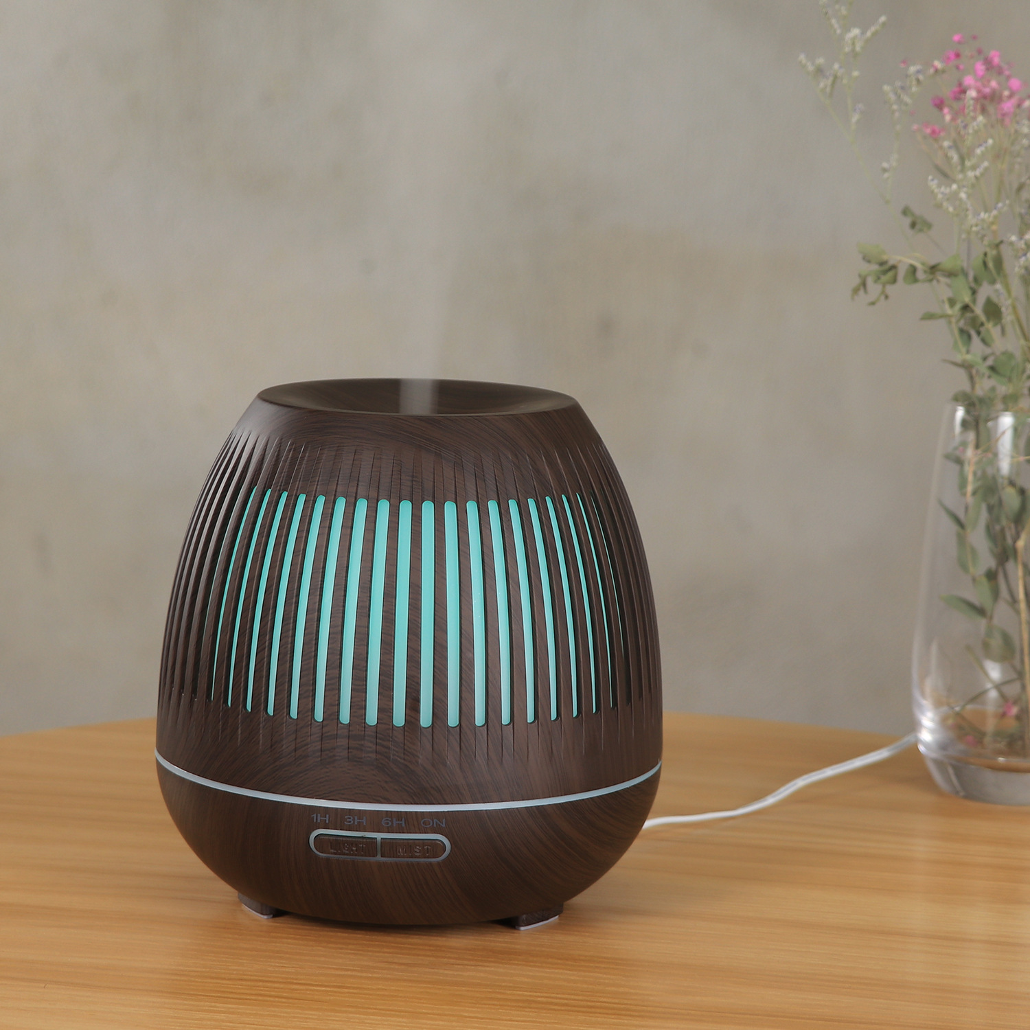 Grano de madera oscura
