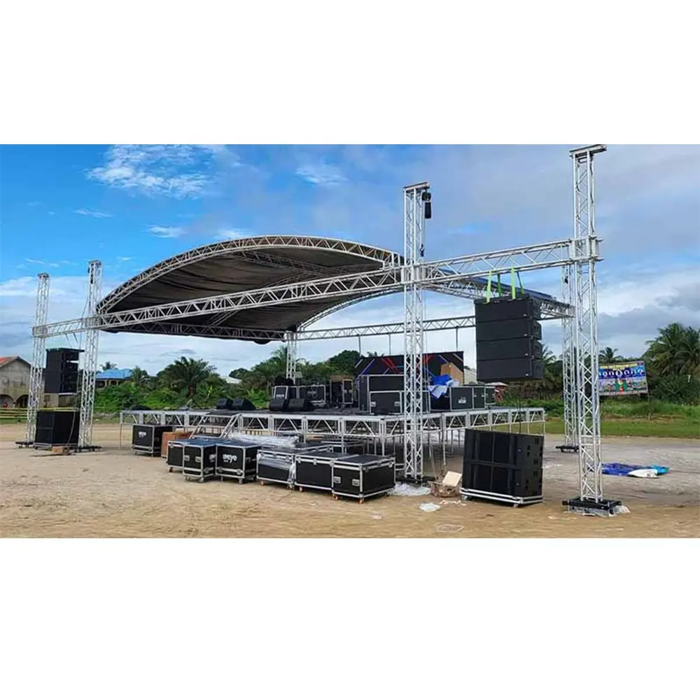 Sự kiện ngoài trời buổi hòa nhạc Mobil ARC trang trí sân khấu chiếu sáng cong mái giàn nâng hệ thống giàn
