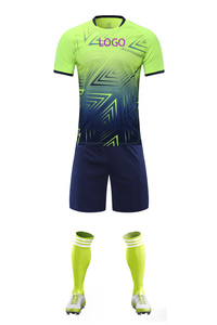 Gençlik özel Logo süblimasyon kulübü futbol forması % 100% Polyester düşük maliyetli yetişkinler için farklı renklerde mevcuttur takım - Product Image 4