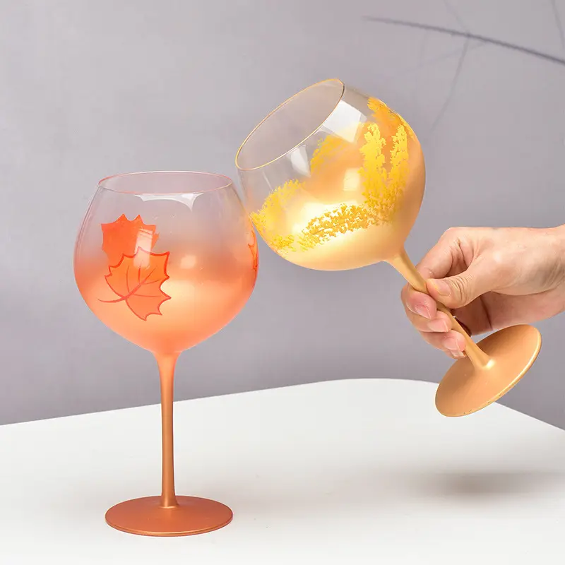 Commercio all'ingrosso creativo dipinto a mano grande grande gigante colorato bicchiere da vino Charms eleganti bicchieri da vino Idenrifer per il matrimonio