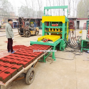 Low Price QT4-20 <strong>Automatic</strong> Hydraulic Interlocking Cement Concrete Hollow <strong>Block</strong> Brick Making <strong>Machine</strong> - Product Image 4