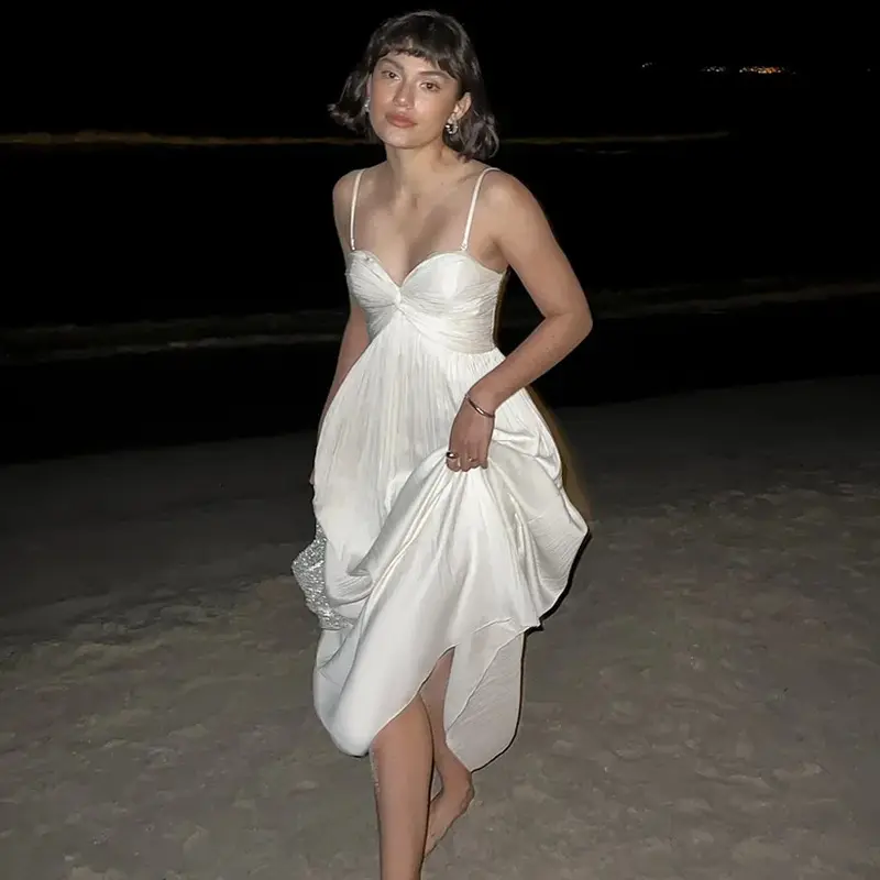 Français élégant blanc sangle robe mi-longue 2023 été nouveau décontracté soirée robe de soirée femmes plage sans manches à lacets robe rouge 2532