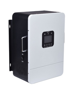 Caricatore solare automatico Off-Grid PWM regolatore di carica solare con Display LCD tipo MPPT 30 ~ 150A PV Controller solare