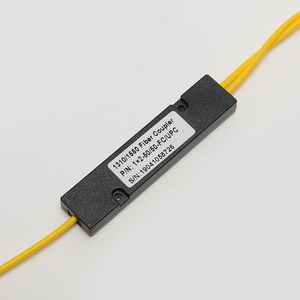 Divisor óptico tipo Pigtail, grado de telecomunicaciones 1 To2 FC monomodo para FTTH FTTB FTTX en centros de computación de datos HPC AI - Product Image 1
