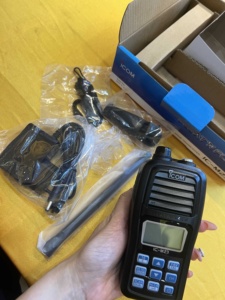 Walkie Talkie IC M23 impermeable Ipx7 barato de doble banda a prueba de explosiones sistema de intercomunicación Ce Fcc aprobación red Android - Product Image 4