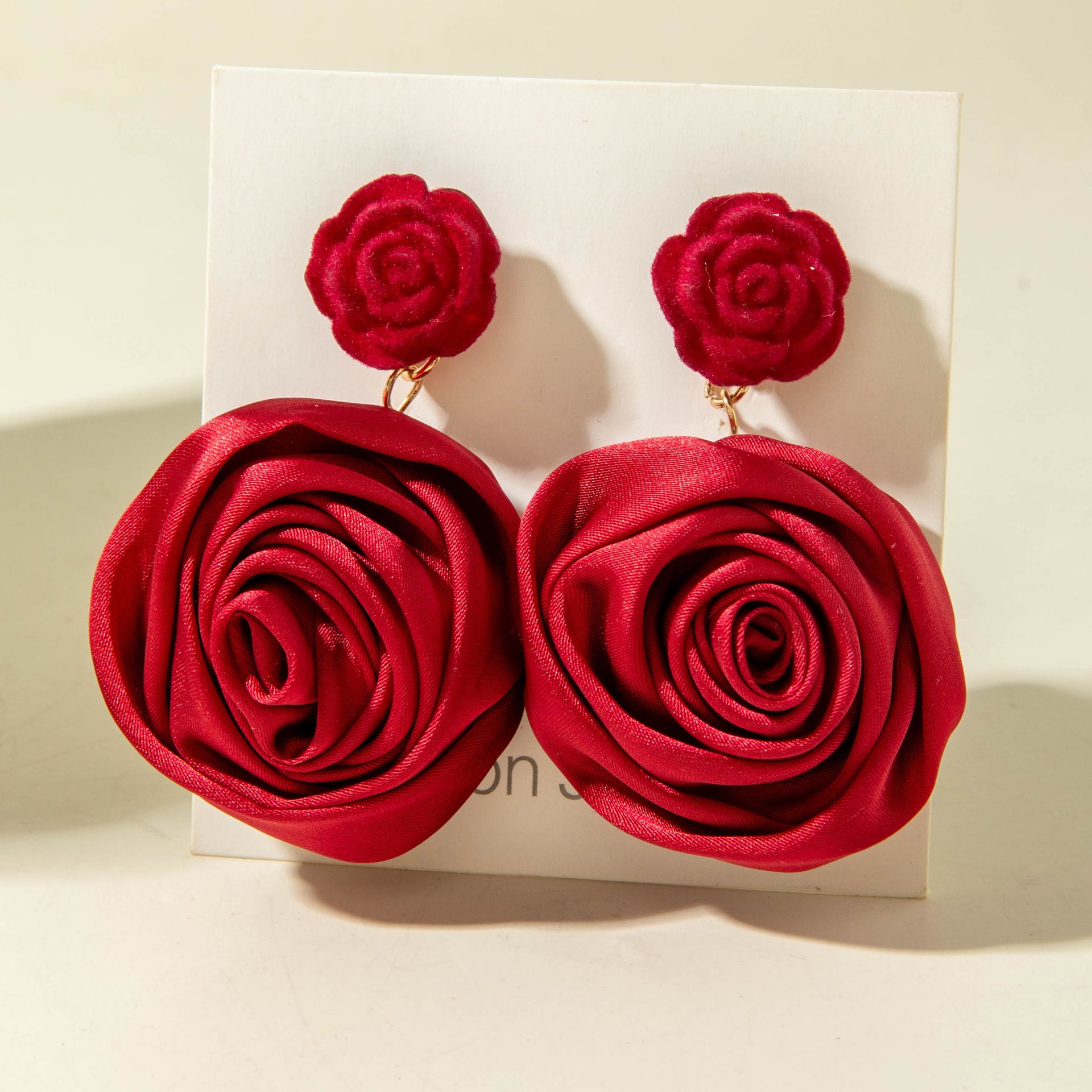 E085-27 Rouge 6