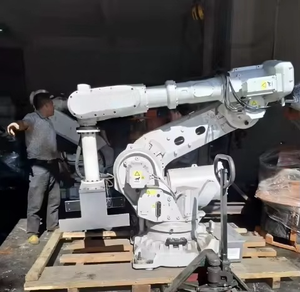 IRB 6700 Payload 245kg 6 Axis Robotic <strong>Arm</strong> With Gripper Industrial <strong>Robot</strong> for <strong>Loading</strong> and <strong>Unloading</strong> <strong>Robot</strong>