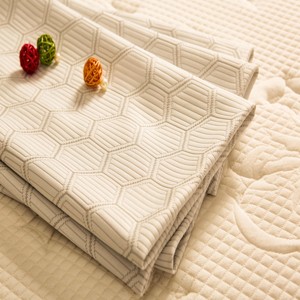 Free Sample 100% Polyester Knitted Fabric for Mattress <strong>Gray</strong> Lightweight &amp; Water Resistant with Dot Pattern Low MOQ - Product Image 3