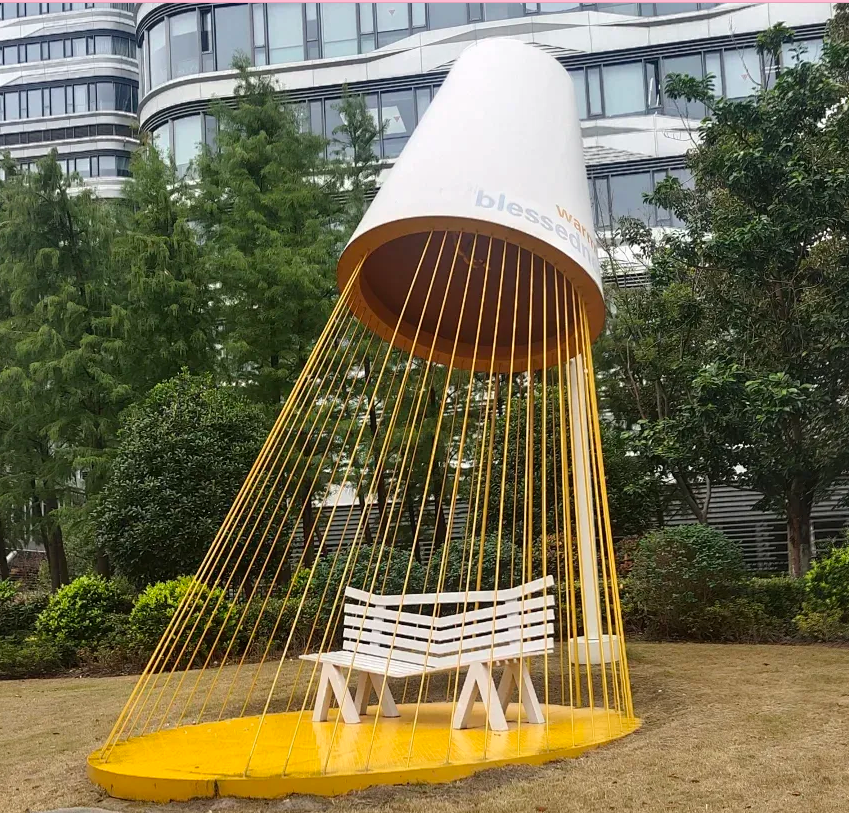 Sculpture en acier inoxydable 5