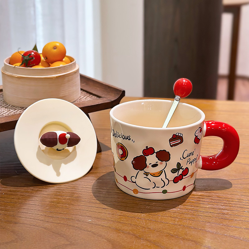 ช้อนสีแดง