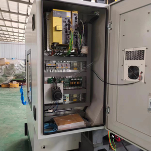 Fabrika doğrudan satış yüksek kaliteli ürün kontrol sistemi CNC freze makinesi VMC650 CNC işleme makinesi - Product Image 3