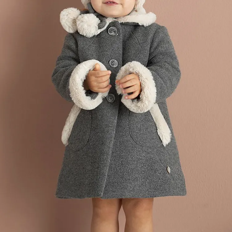 卸売子供服赤ちゃん女の子トレンディなジャケットと子供のためのロングスノーコート