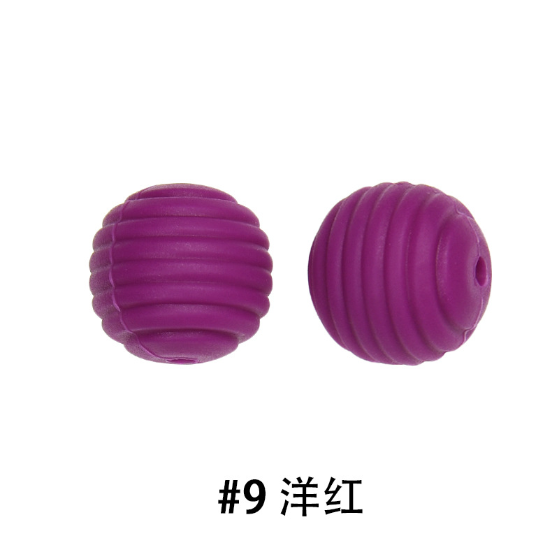 9 สีม่วงแดง