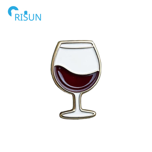 Özelleştirilmiş komik alkol şampanya <span class=keywords><strong>Champers</strong></span> viski kokteyl Vin Rouge kırmızı şarap yaka iğneler rozetleri broşlar özel şarap emaye Pin