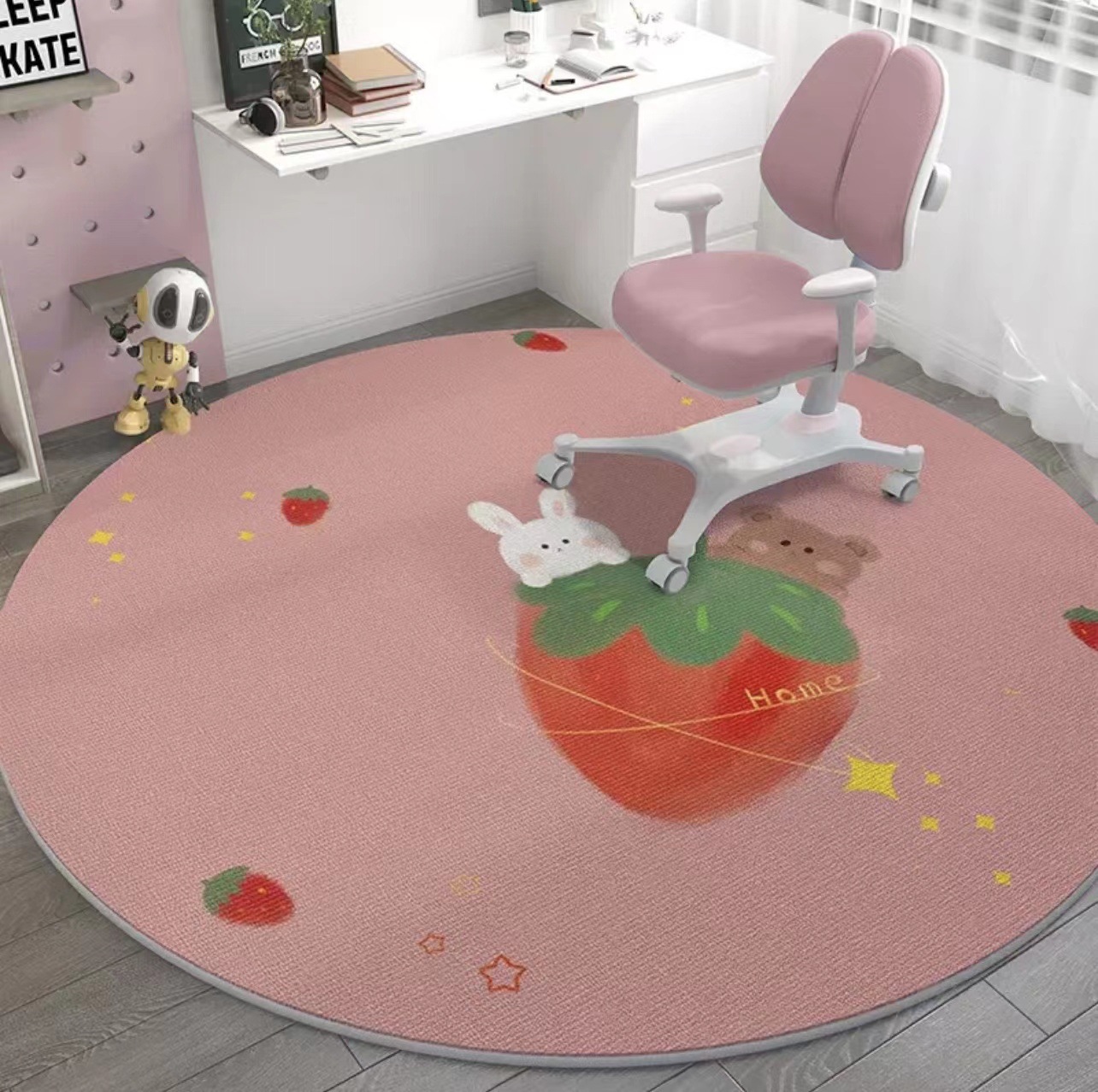 Ours lapin aux fraises