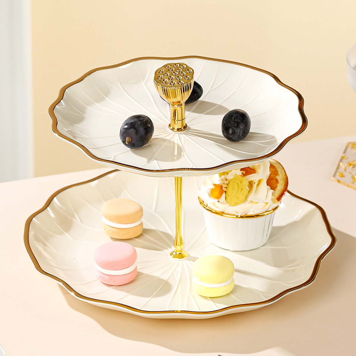Assiette de fruits Lotus à bords dorés-blanc laiteux-grande double couche