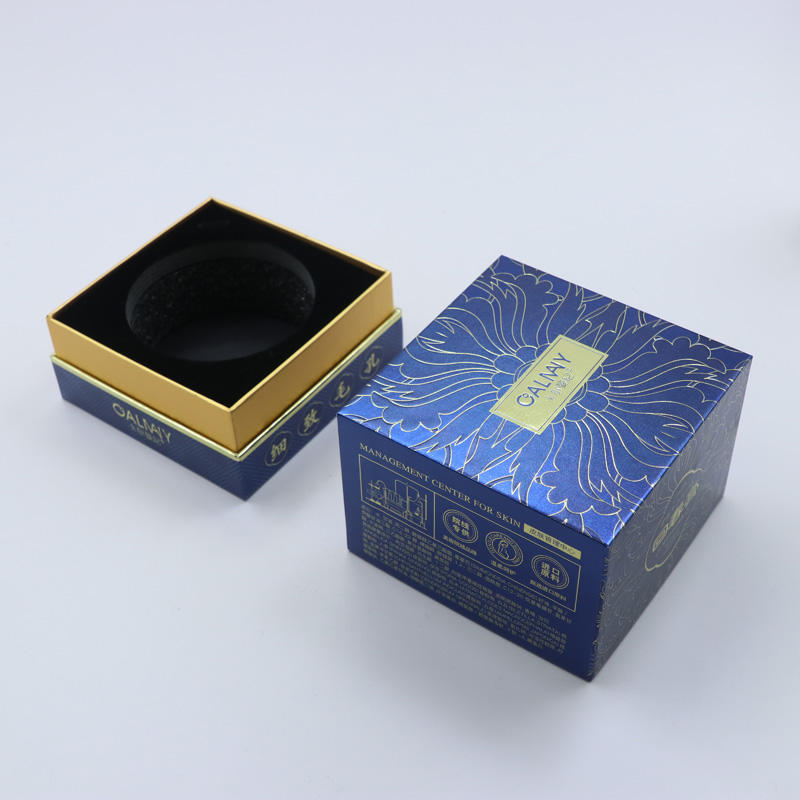 สีน้ำเงิน