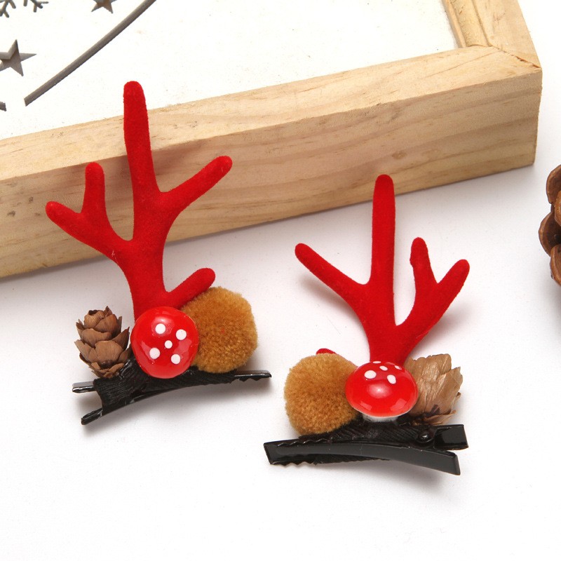 Pinecone Antler Pliers - Red