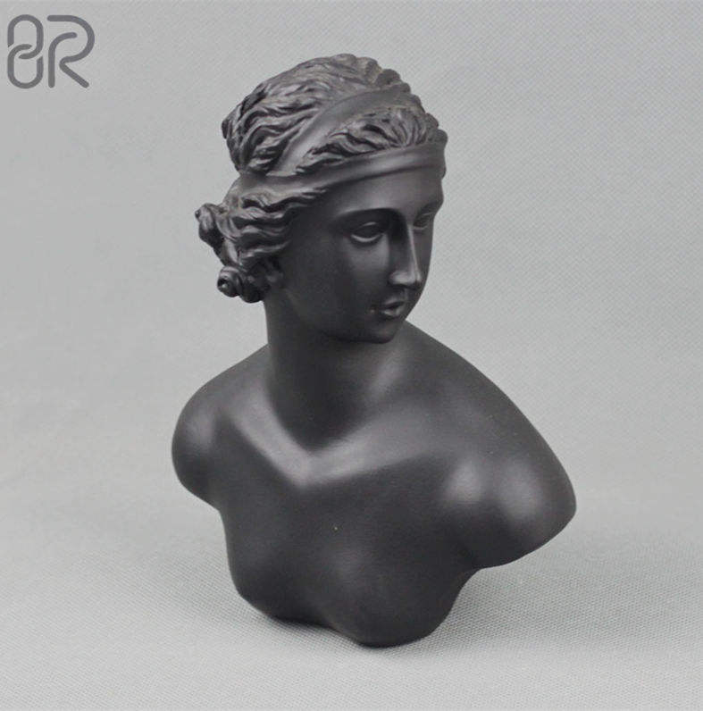 Le côté de la belle fille noir