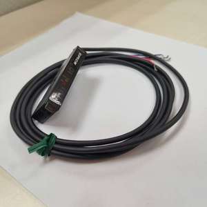 Cabezal de detección de tipo de separación de 2,8mm PNP NPN con función de conmutación de acción de salida Sensor de proximidad - Product Image 6